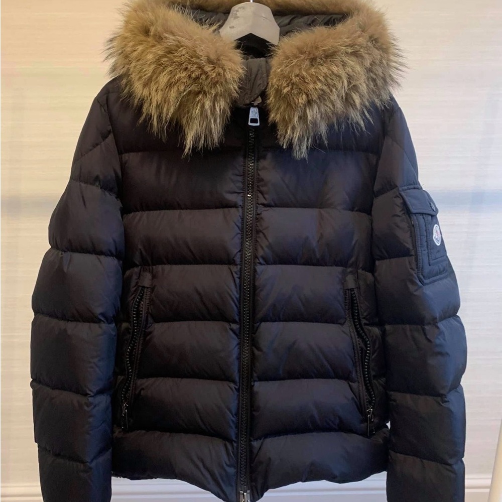 Moncler Marque Puffer Jacket Navy Size 2